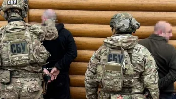СБУ затримала агентів ФСБ, які коригували удари по енергетичній інфраструктурі Дніпра: яке покарання їм загрожує