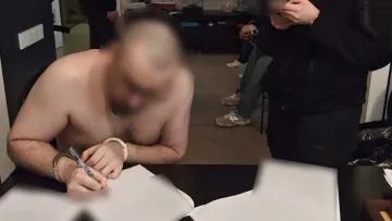 Поліція затримала директора компанії, причетного до розтрати коштів «Укртатнафти»: стали відомі деталі