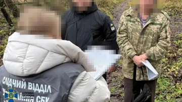 Вихваляли рашизм та закликали до захоплення України: СБУ затримала двох ворожих агітаторів 