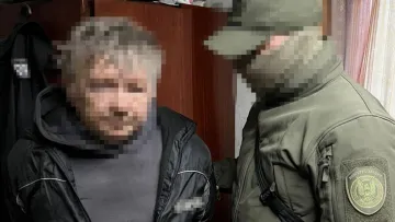 Залучив неповнолітнього сина для коригування ударів: СБУ затримала агента російських спецслужб