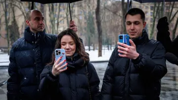 У прифронтовому місті України запустили 5G: молодята протестували зв’язок у «Дії» в День закоханих