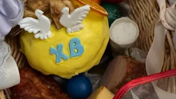 Активісти руху «Жовта Стрічка» відзначили Великдень: фото від мешканців окупованих територій України