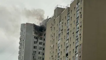 Врятували дитину із різаними ранами обличчя: росія посеред білого дня атакувала Київ 