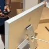 Бабуся принесла на ремонт Apple Cinema Display 2004 року: монітор пропрацював 22 роки без поломок