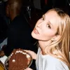 У «сукні-невидимці» від Valentino: грецька принцеса Олімпія показала сміливий образ