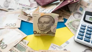 Після війни можуть запровадити новий податок: чим планують замінити військовий збір в Україні
