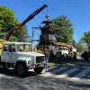 У Полтаві замість пам’ятника Петру І встановили вертоліт – фото: яка мета даної композиції