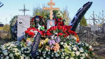 «На скромному кладовищі»: похорон Сергія Сосєдова викликав обговорення в Мережі