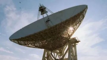 Радіостанція судного дня знов заговорила: росіяни передали зашифровані посилання