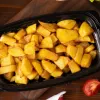 Один секретний інгредієнт: як запекти картоплю, щоб вона була хрусткою, як у ресторані