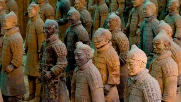 «Ріки ртуті» та миттєве руйнування: чому Китай не відкриває гробницю першого імператора