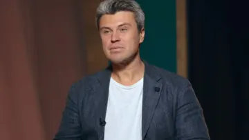 «Це було дніще»: Євген Хмара прокоментував свої виступи в Москві та роботу з путіністкою Валерією