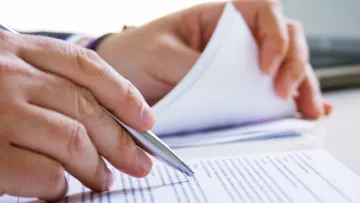 Як зареєструвати народження або смерть на окупованих територіях: Інструкція від мін'юсту