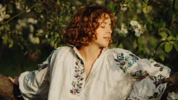 День української жінки 25 лютого: як виникло свято та красиві привітання до нього