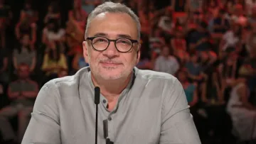 Вона молодша на понад 30 років: у мережу злили перше фото таємничої коханої Костянтина Меладзе