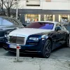 Рідкісний Rolls-Royce Wraith помітили у Києві: авто за 240 тис. доларів виконано у двоколірному кузові