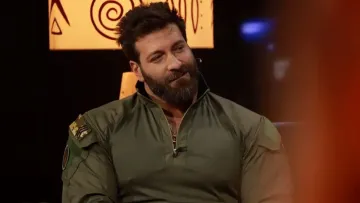 Від чистильника взуття до воїна ЗСУ і коханого Lida Lee: Даніель Салем показав нові світлини