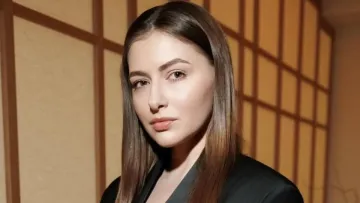 «Загриміла в лікарню»: акторка Катерина Тишкевич налякала фанатів кадрами під крапельницею