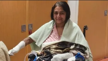 Собака облизав рану: жінці з Британії ампутували всі кінцівки через смертельну інфекцію