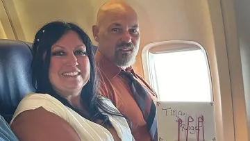 Весілля на висоті понад 10 кілометрів: у мережі завірусилося відео одруження американської пари