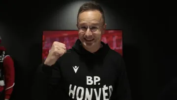 Угорський міністр Сійярто очолив футбольний клуб: чим буде займатися критик України на новій посаді