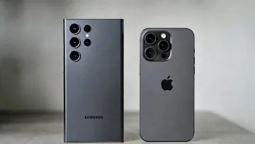 Битва Samsung Galaxy S26 Ultra та iPhone 17 Pro Max: який телефон кращий