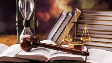 Поганий сон впливає на судові рішення: вчені визначили вплив недосипання на чесність судочинства