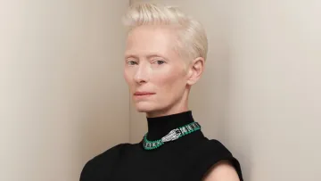 Ювелірний звіринець Cartier вразив Тільду Свінтон: що показала акторка, яка стала амбасадор кою проєкту