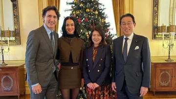 Кеті Перрі та Джастін Трюдо офіційно підтвердили стосунки: перші фото та деталі, що здивували фанів