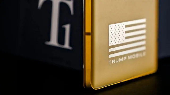 Трампфон за 500 доларів: сини американського президента виводять на ринок бренд Trump Mobile 