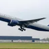 Літак довелось розвертати посеред польоту: назва Bluetooth-пристрою примусила пілотів повертатись до Нью-Йорку