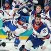 Перше «золото» за 36 років: збірна США з хокею здобула непросту перемогу над Канадою