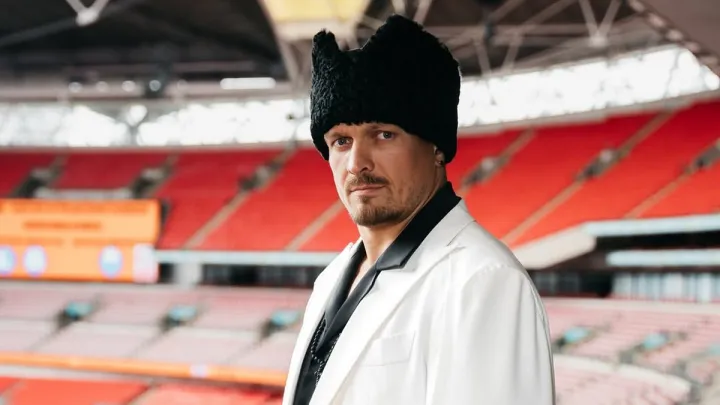 Боксуватиме до 40: Усик сказав, скільки ще проведе боїв на профі ринзі