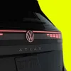 Volkswagen повертає кнопки та випускає нові електрокари: бренд хоче зупинити експансію китайських брендів