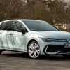 Volkswagen Golf очолив рейтинг найпопулярніших вживаних авто з-за кордону в Україні: загальний топ-10