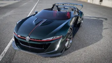 Повернення на 50 років тому: Volkswagen відновив найефектніший концепт GTI за всю історію - фото