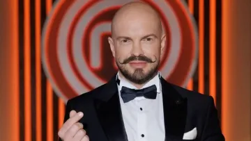 «Доведеться відрощувати знову»: барбер зіпсував вуса Ярославському – як тепер виглядає зірка «МастерШефу»