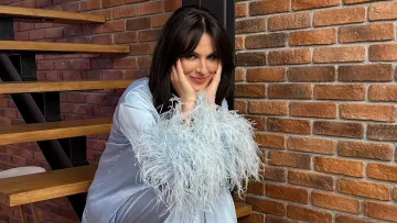 Палкий поцілунок з Поляковою, зустріч з коханим і не тільки: як пройшов вересень для Єфросиніної