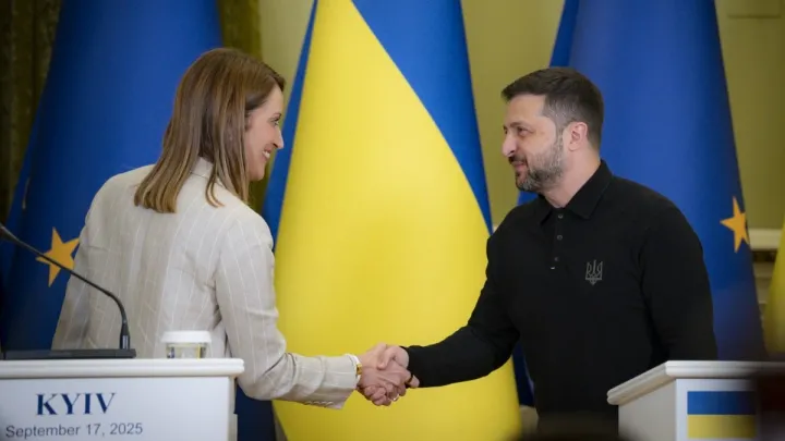 «Половину треба десь знайти»: Зеленський назвав космічну суму, яку Україна щорічно витрачає на війну