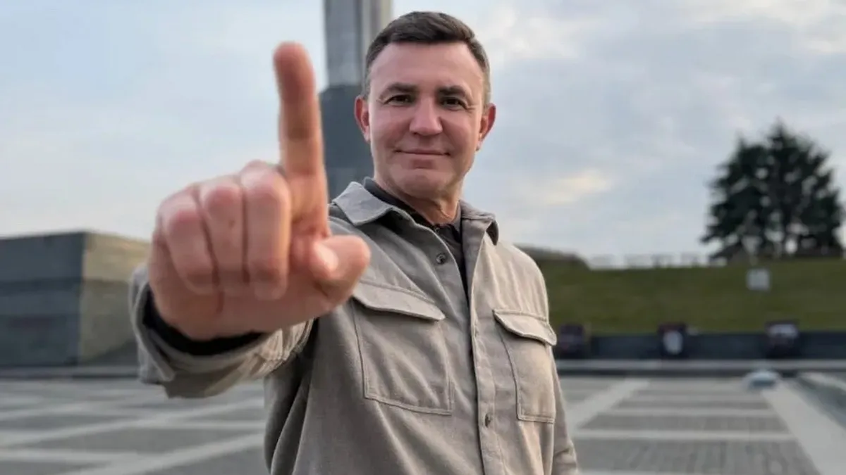 «Ребров – людина з яйцями»:  Микола Тищенко підтримав внесення застави екстренером збірної за Андрія Єрмака