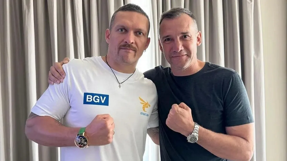 Усик зустрівся із Шевченком: у який вид спорту пограли легенди боксу і футболу