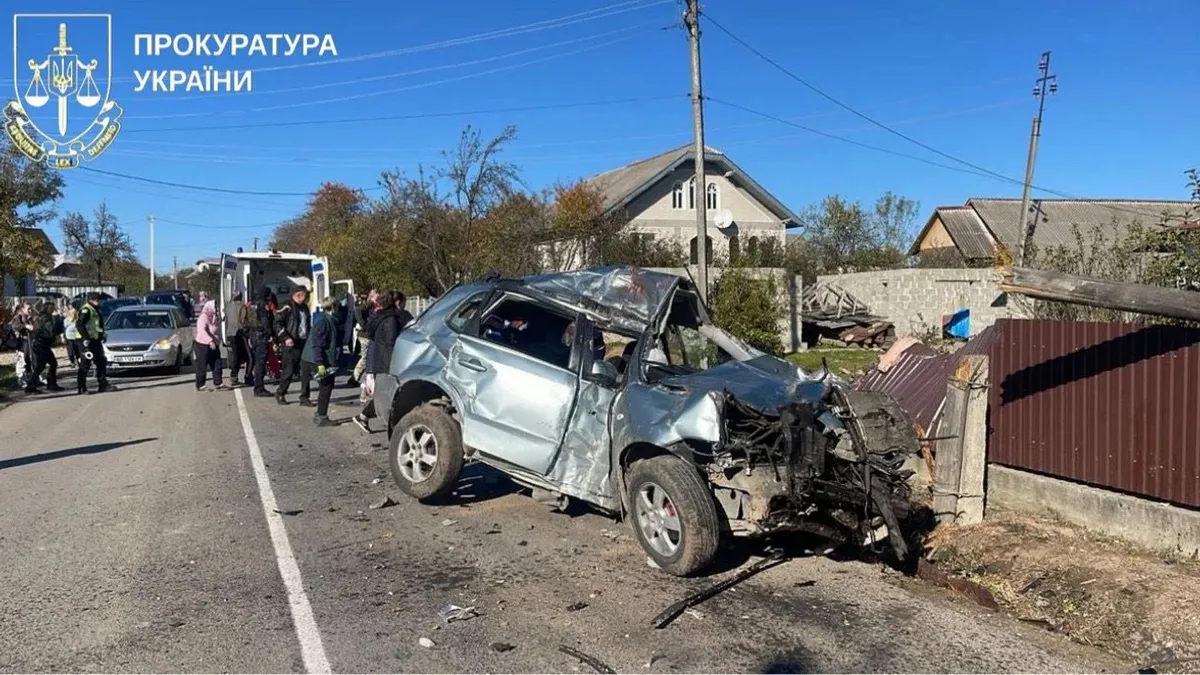 Нетверезий вчитель за кермом спричинив смертельну ДТП: на Прикарпатті загинули підліток і 21-річний пасажир