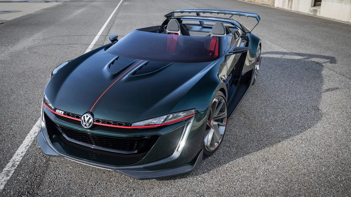 Повернення на 50 років тому: Volkswagen відновив найефектніший концепт GTI за всю історію - фото