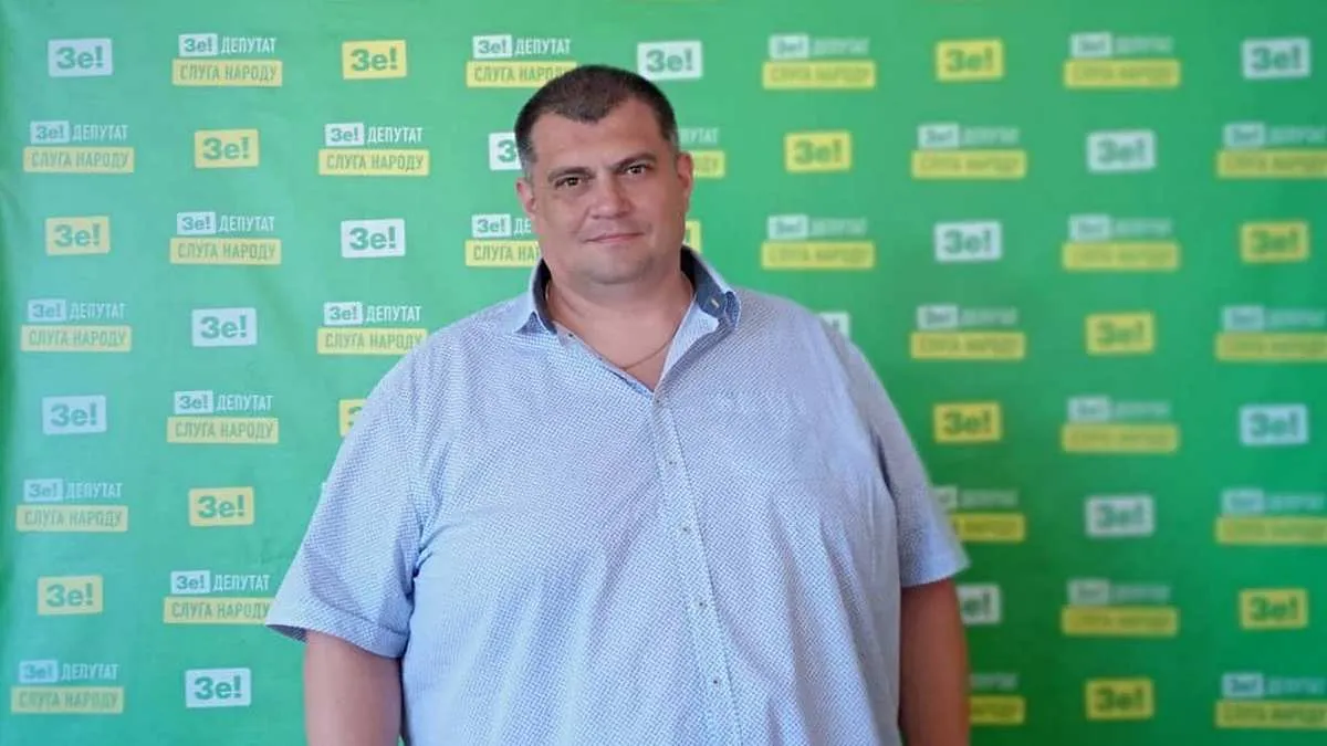 Юрій Корявченков, всім відомий як «Юзік», повернувся в Україну: нардеп одразу отримав повістку, але не від ТЦК