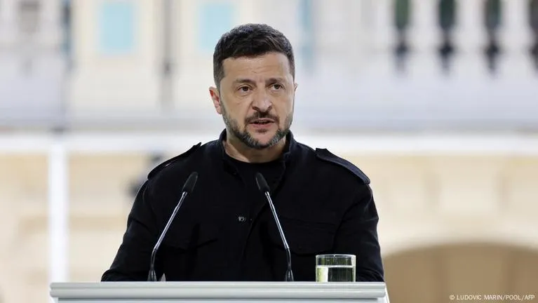 «Європа потребує стіни дронів та жорсткіших санкцій проти росії»: що сказав Зеленський на євросаміті