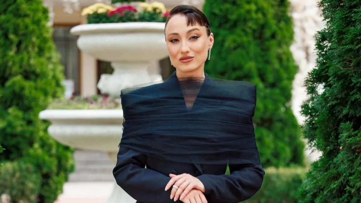  І все ж не Тарас Цимбалюк: Анастасія Половинкіна офіційно повідомила про стосунки з відомим співаком